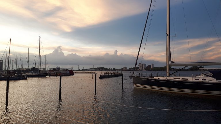 Beitragsbild Ostsee 2023 Teil 2 Schiffe im Hafeen