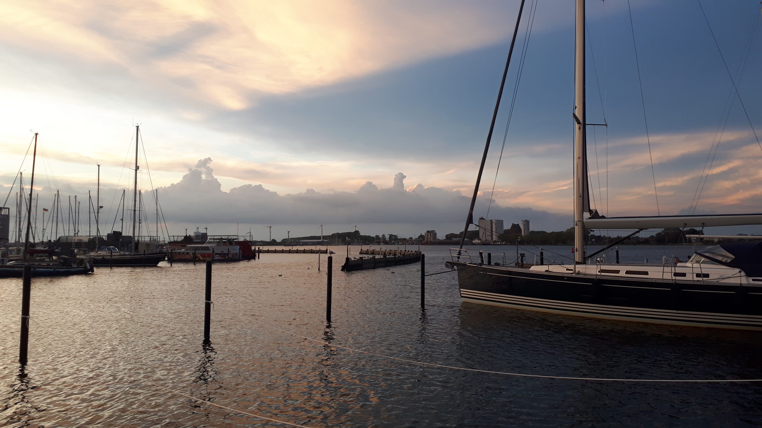 Beitragsbild Ostsee 2023 Teil 2 Schiffe im Hafeen