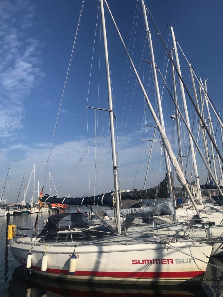 Summer Sun Etap 28i