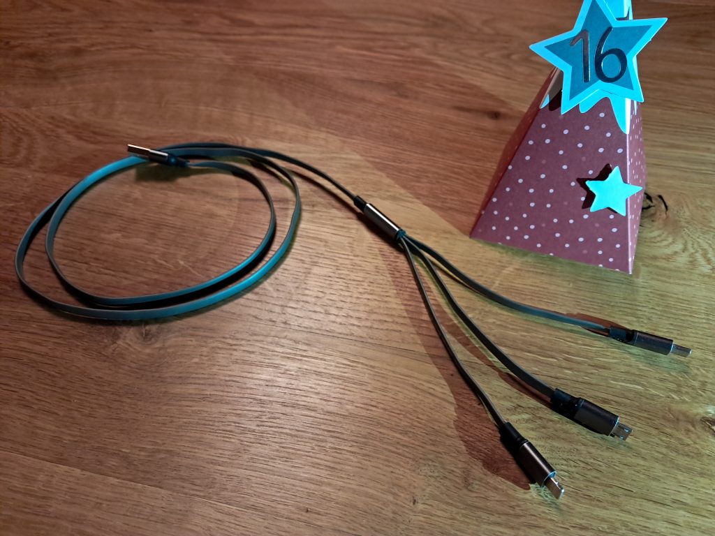 Ladekabel mit Adapter